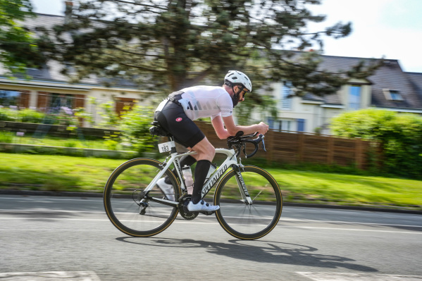 Coaching à distance : l’ascension de Régis Foucault dans le triathlon - Christophe LLAMAS Coaching