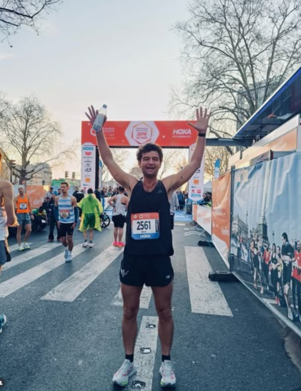 Maxime passe sous les 1h25 au Semi de Paris ! - Christophe LLAMAS Coaching