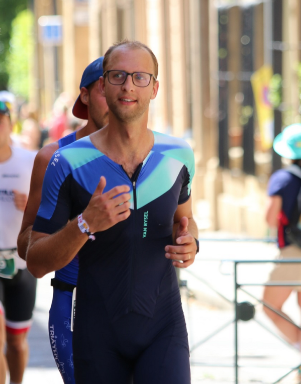 Martin Geze a terminé son tout premier triathlon à Aix-en-Provence en 5h35. - Christophe LLAMAS Coaching