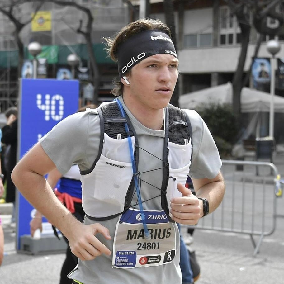 Marius Marathon de Barcelone - Christophe LLAMAS Coaching