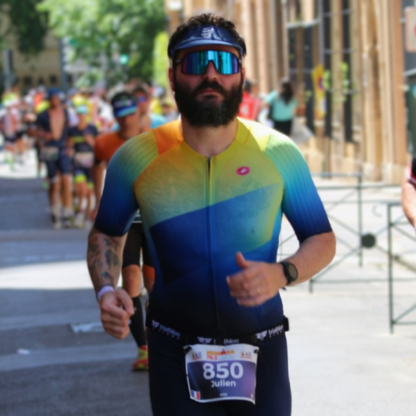 Baptême du feu réussi pour Julien à l’Ironman 70.3 d’Aix-en-Provence - Christophe LLAMAS Coaching